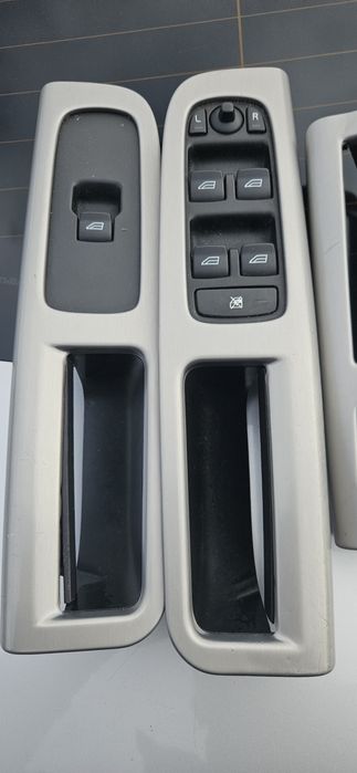 Кожени кори и дръжки за вратите на Volvo s40 , v50