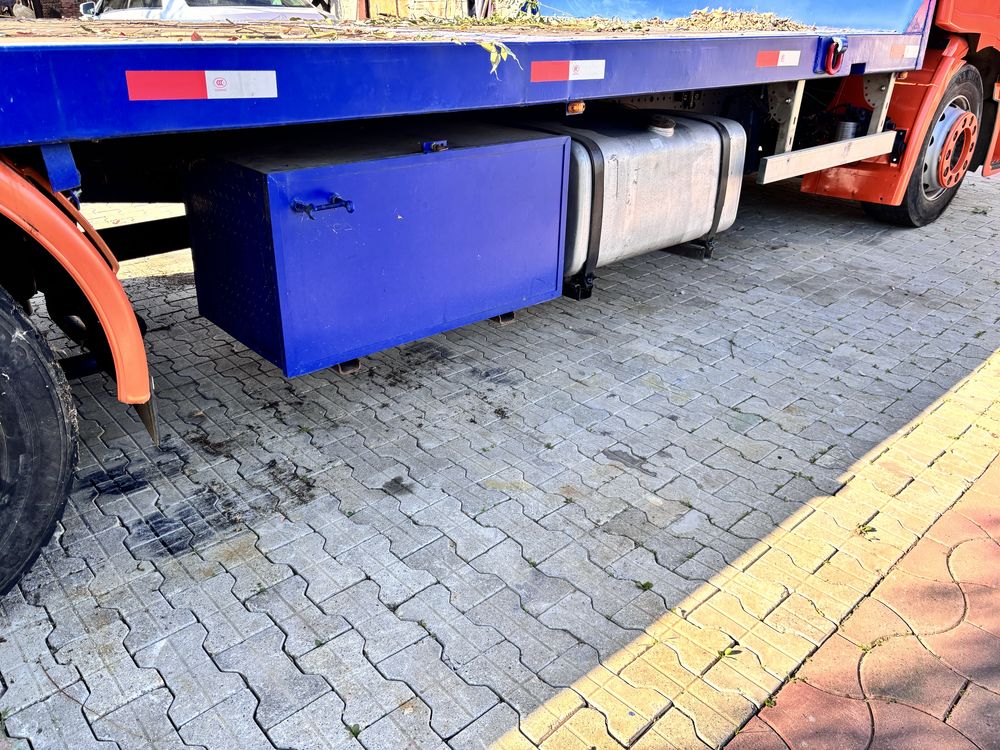 Iveco stralis camion platforma  vand sau schimb