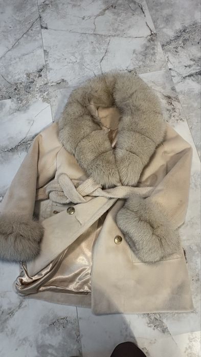 Палто алпака и алкантара с естествен косъм лисица