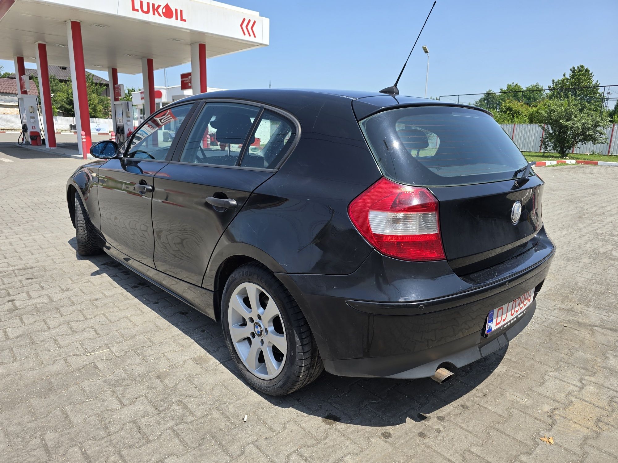 Vând sau schimb Bmw Seria 1