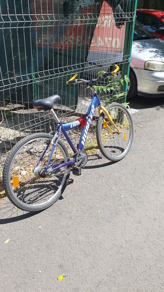 Bicicleta de vânzare