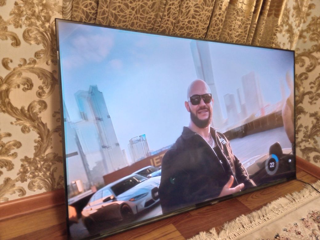 Телевизор Samsung  32 Smart Tv