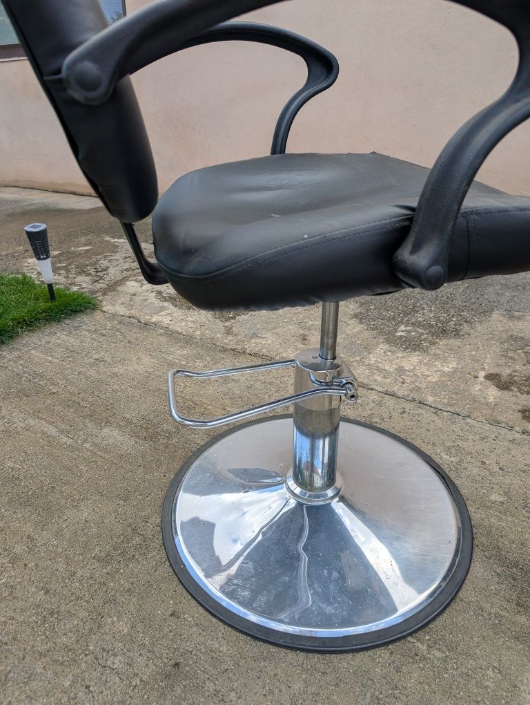 Scaun pentru frizerie
