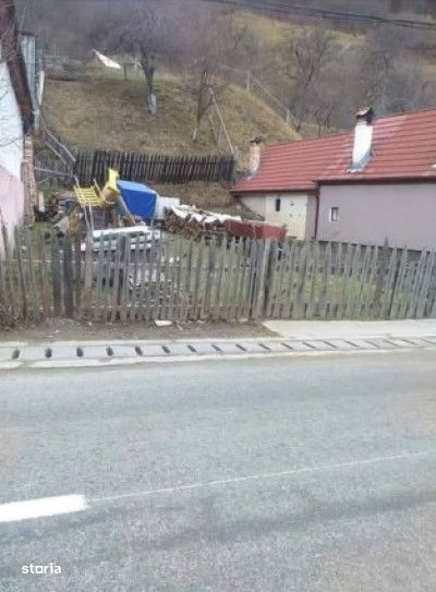 Teren de vanzare | 611 mp | Raul Sadului