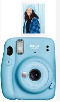 Instax mini 11, с чехлом