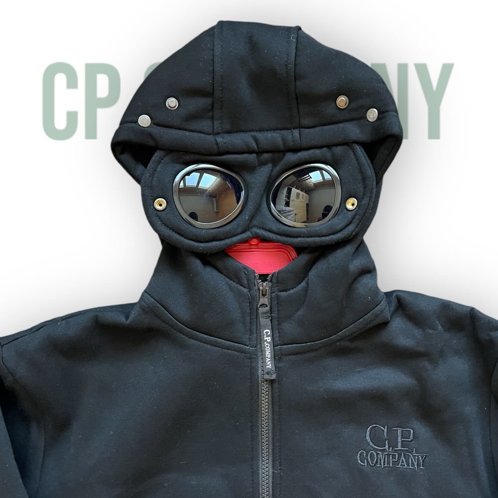 Горнище CP company! НОВО!
