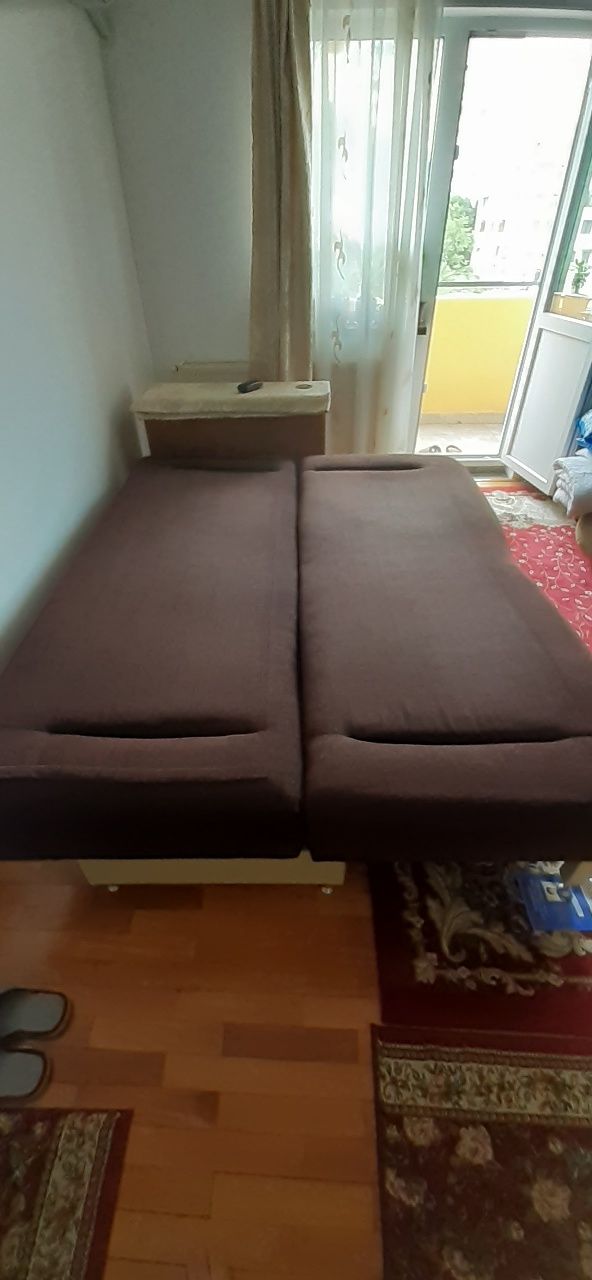 Canapea extensibila