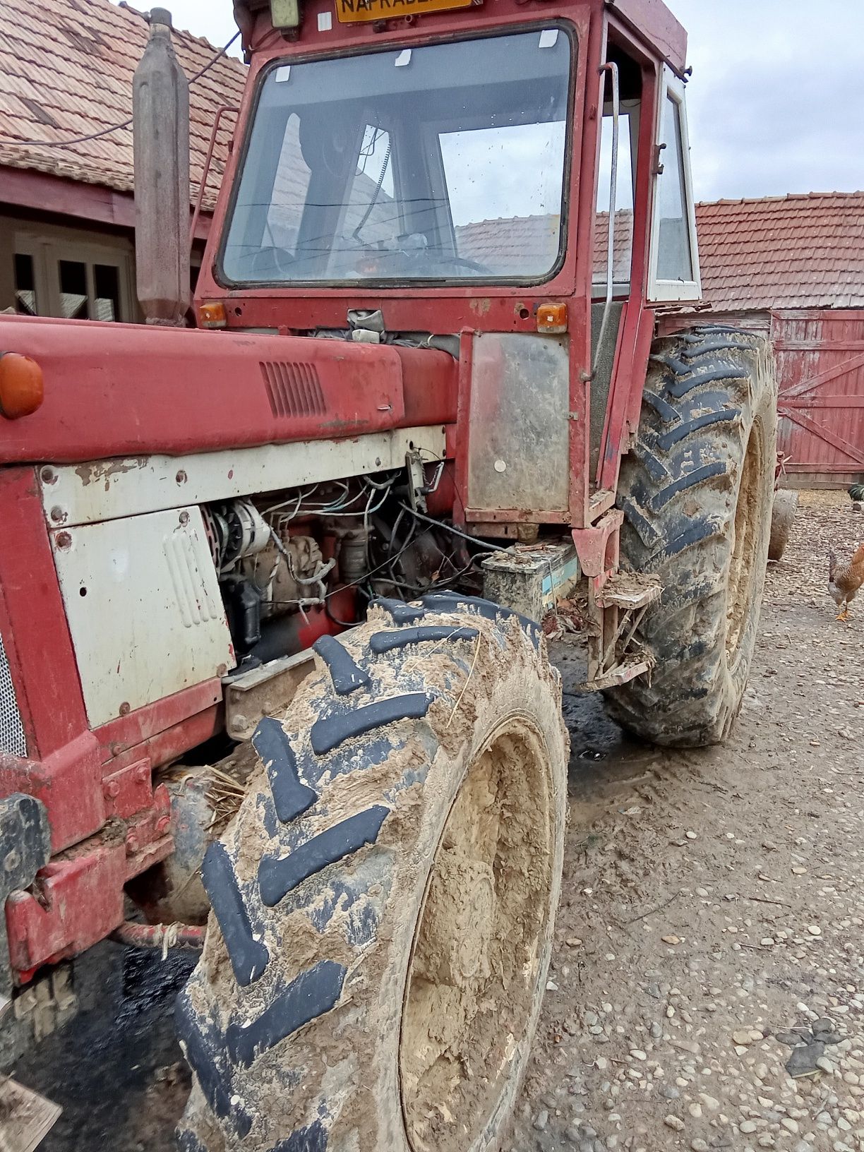 Tractor international 1046 an stare buna
