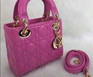 Geanta fuxia model Lady Mini,accesorii metalice aurii, saculet, etiche