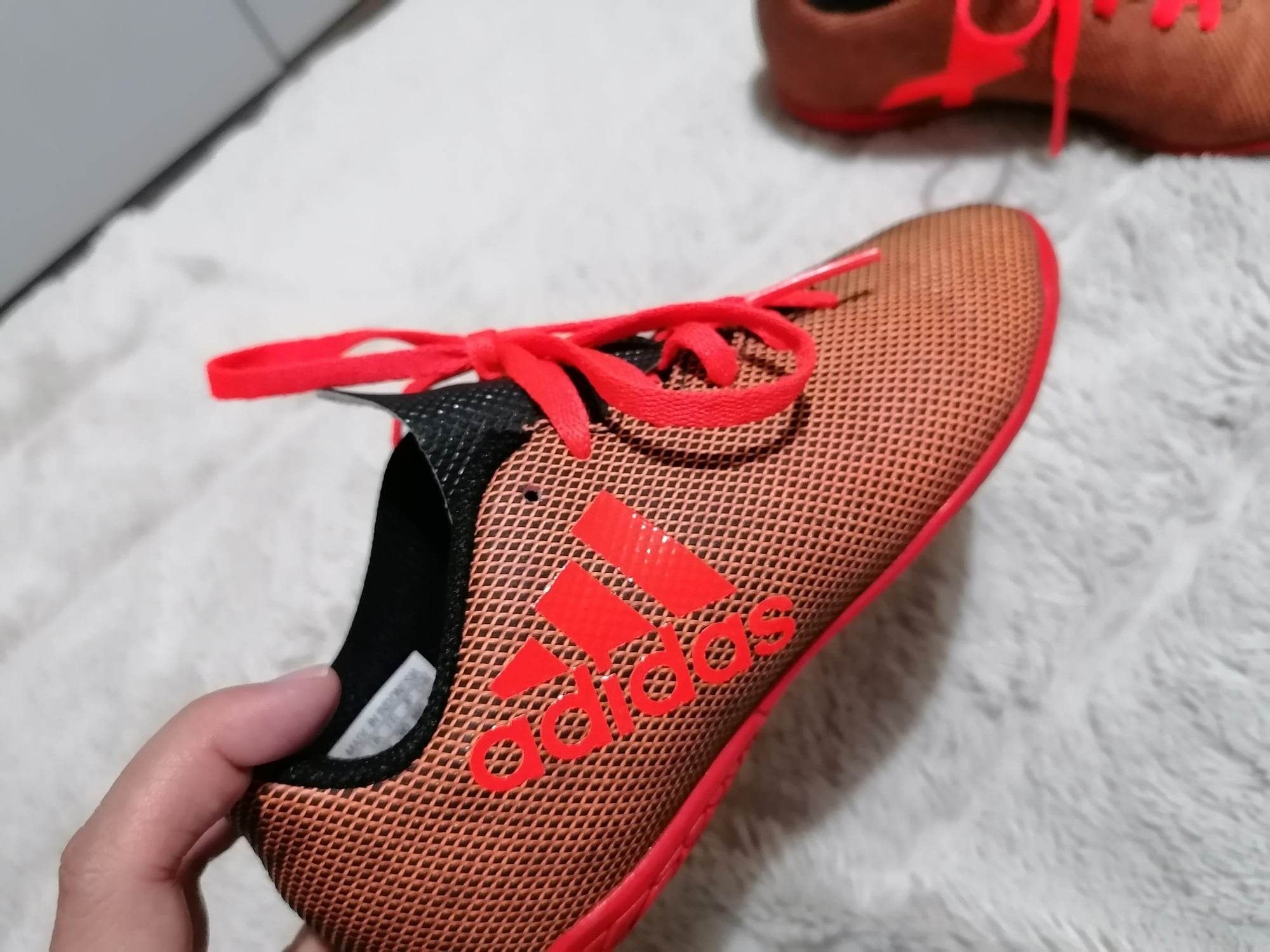 Детски футболни маратонки adidas