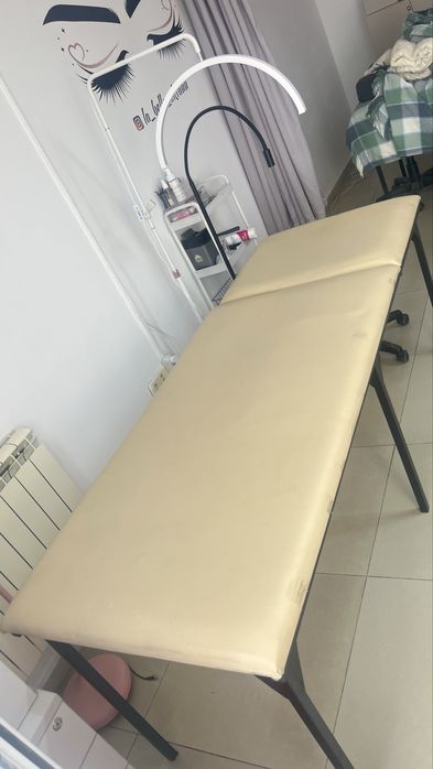 Кушетка для салонов красоты