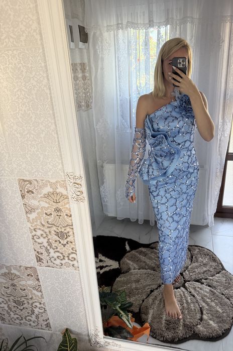 Rochie eleganta