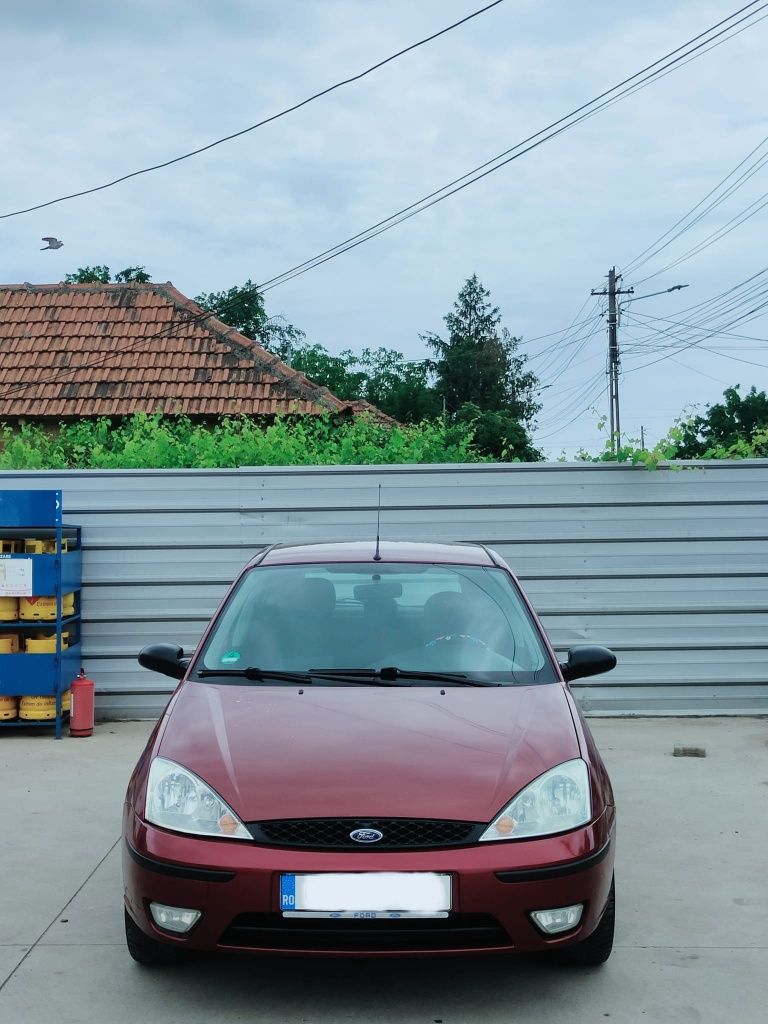 Ford Focus 1.6 Benzina 100 CP