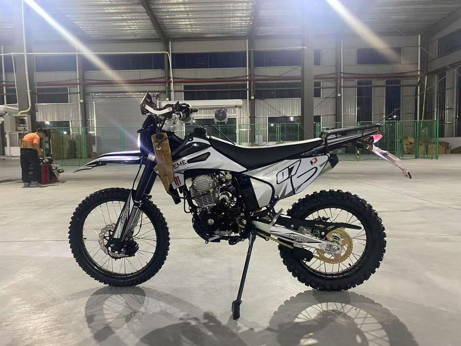 Эндурик новый,продам