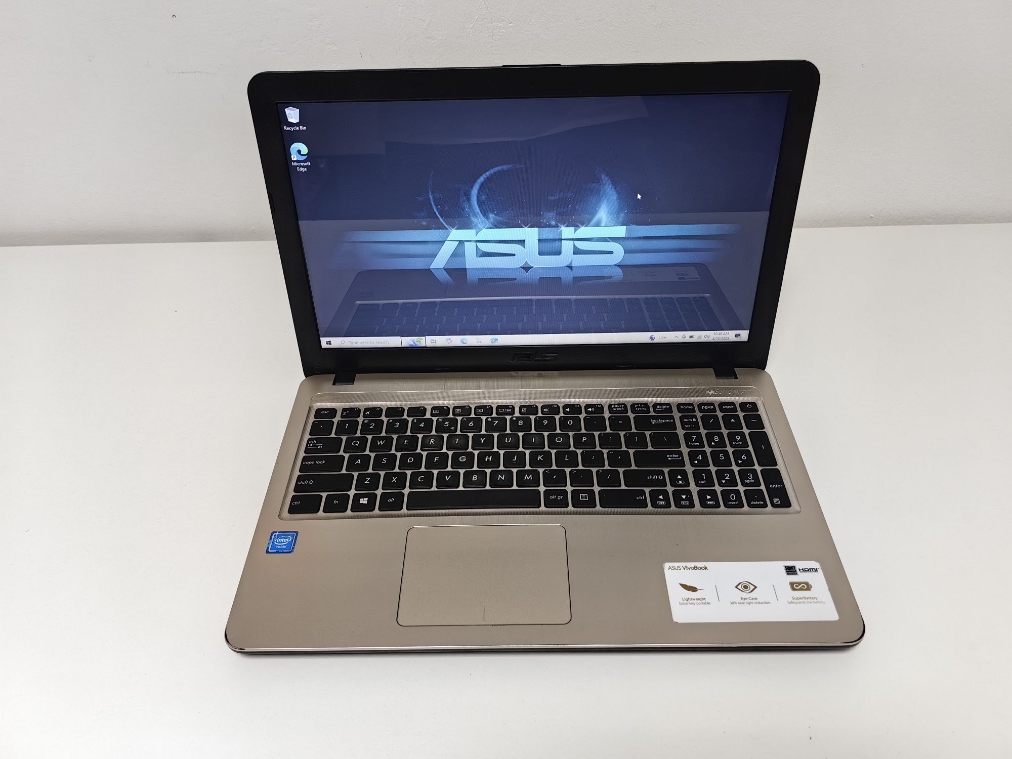 laptop ASUS Vivibook Gold SLIM Intel SSD , 15.6"  Garantie !