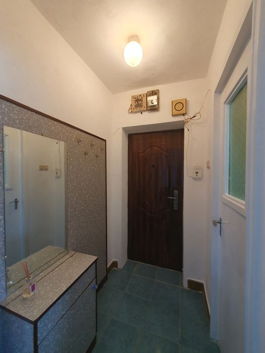 Apartament cu 2 camere în Grădiște- Arad