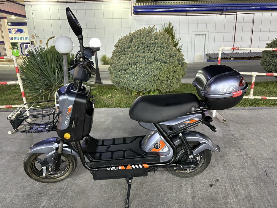 Skuter sroshni sotiladi