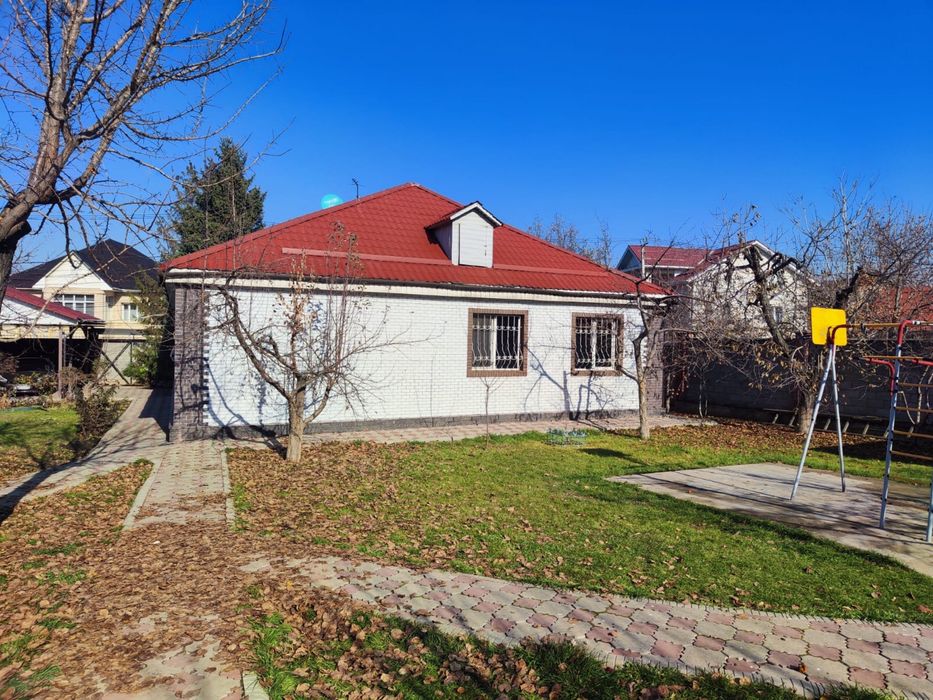 Продам дом на разбор