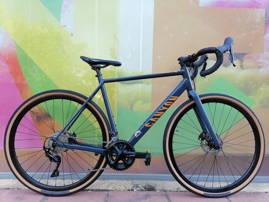 Гравел Canyon Riad Al*Рамка-L*Груп Сет-Shimano 105*2x11*Като Нов!!