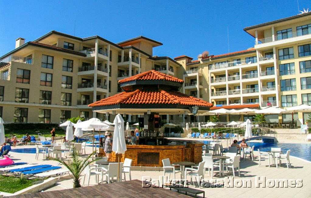 Продава се Двустаен апартамент в Бяла - 80 кв.м за 869 €/кв.м - Снимка #15
