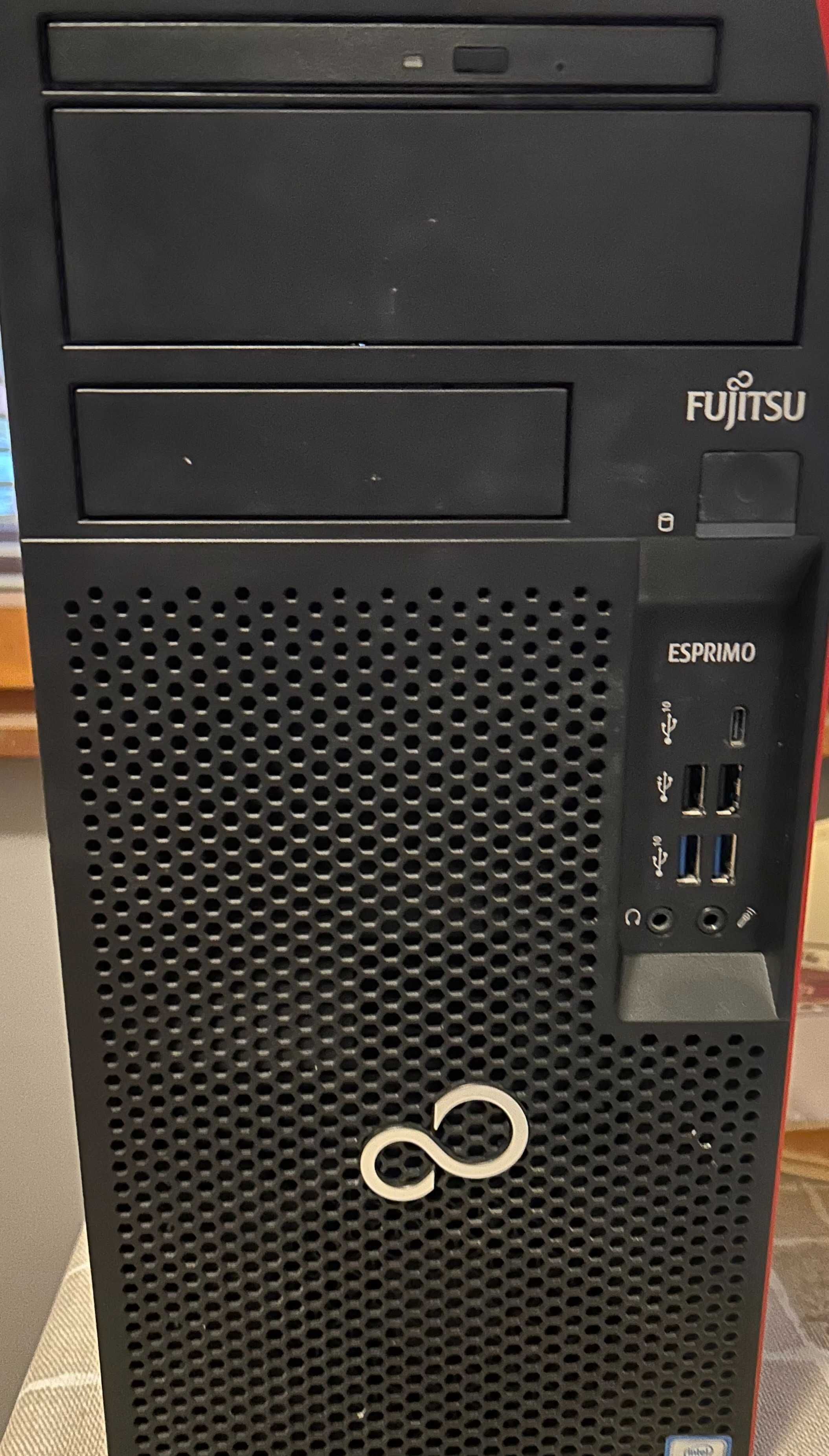 Геймърски Компютър Fujitsu Esprimo P958 Tower - S26361-K1444-V530_I7