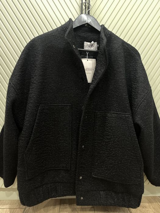 бомбер женская черный цвет