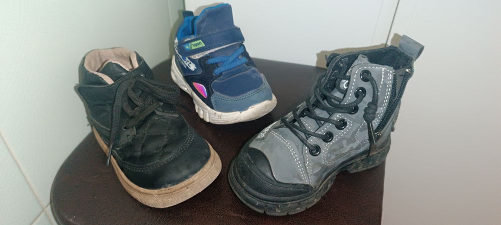 Отдам детские ботиночки