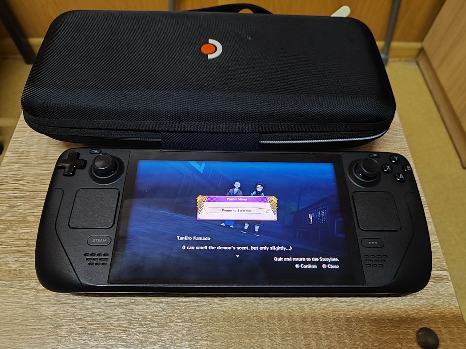 Steam deck oled 1 TB ssd + 1 TB micro SD card