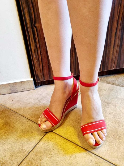 Sandale sexy de vara rosii cu platforma