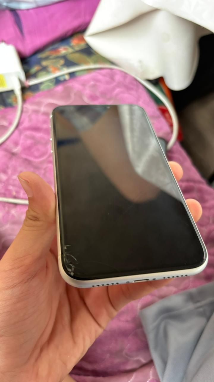 Iphone xr 128g торг! Срочно!