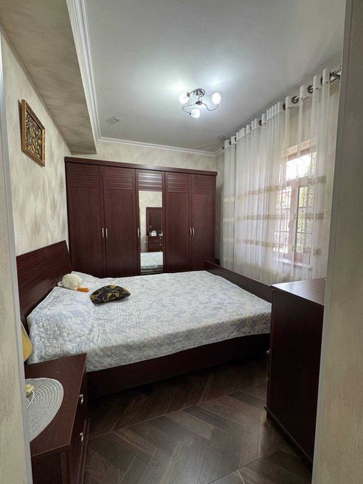 Дом 3.5 сотки 4 комнаты. Мирабадский район Ул. Савр. 100м2. Евроремонт