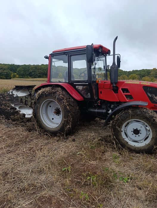 Vând plug reversibil cu trei trupițe