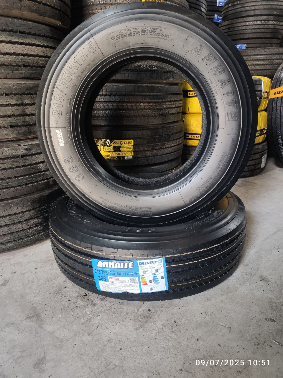 Annaite 215/75R17.5 Isuzu balon