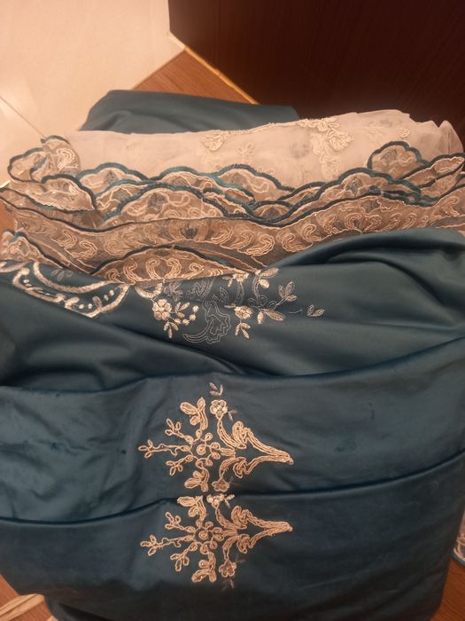 Шторы 4 м синие бархат и Тюль 8м