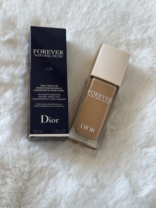 Fond de ten Dior Forever  24h