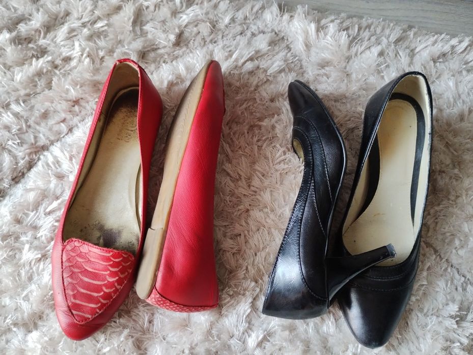 Set 2 perechi  pantofi mărimea  40