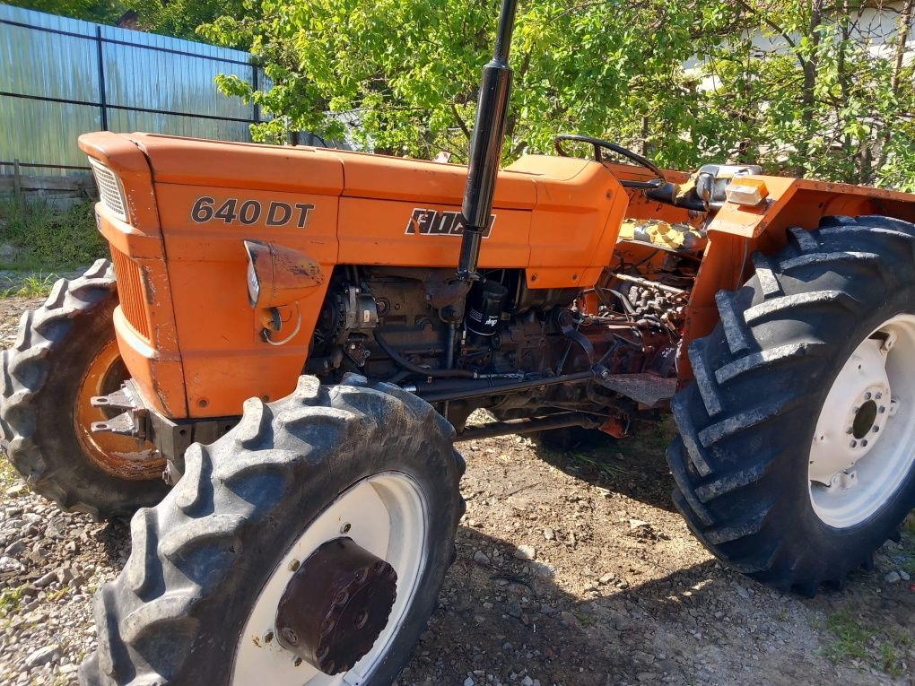 Tractor Fiat 640.  Dt. Acte italia