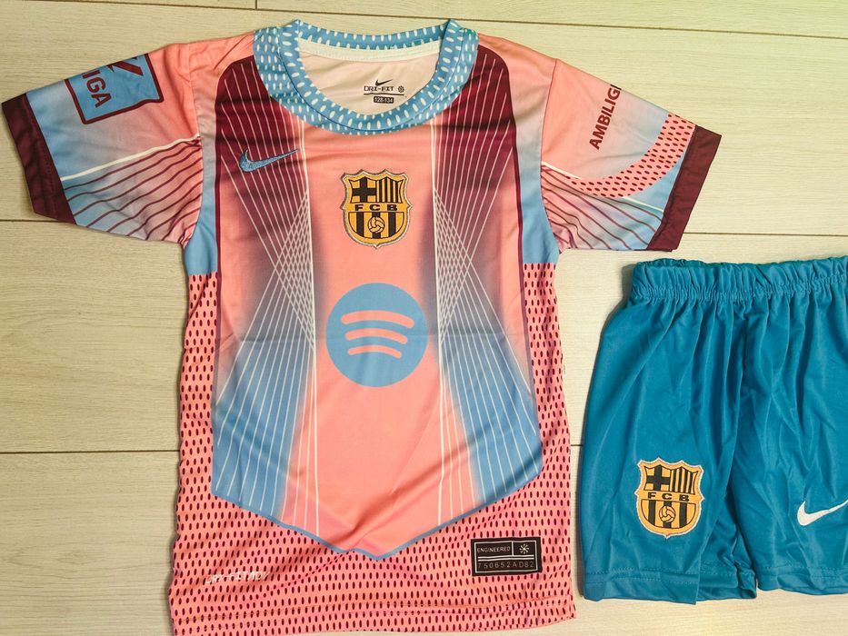 Compleu copii Barcelona Lamine yamal 10 second kit la liga 25/26