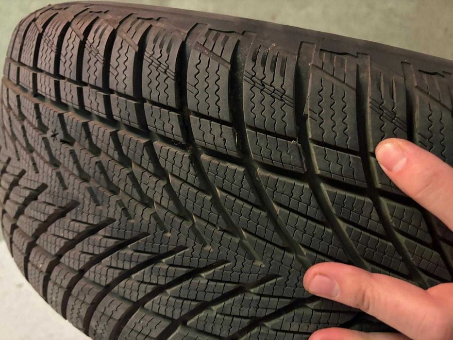 BMW 520 Jante Originale și Anvelope Iarnă Good Year 245/45 R18 H 2018