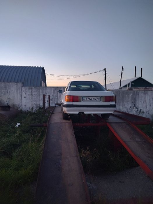 Ауди Б3 хорошая машина