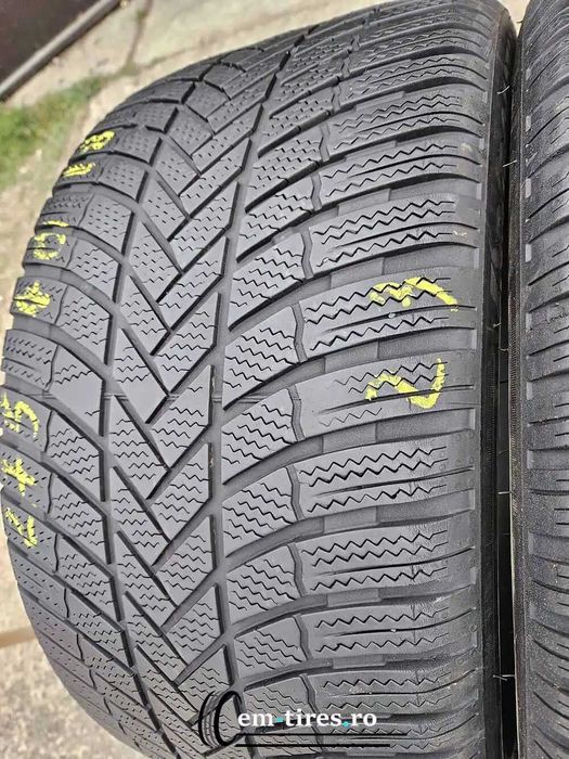 SET 2 Anvelope Iarna 275/40 R18 BRIDGESTONE Blizzak LM005 103V