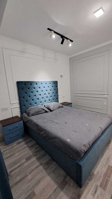 Аренда ц5 , 2 ком кв, вдоль дороги, центр