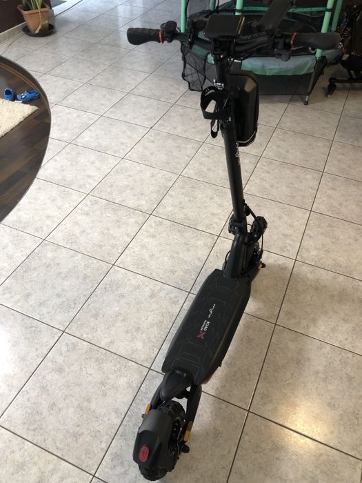 Vand trotineta 3000