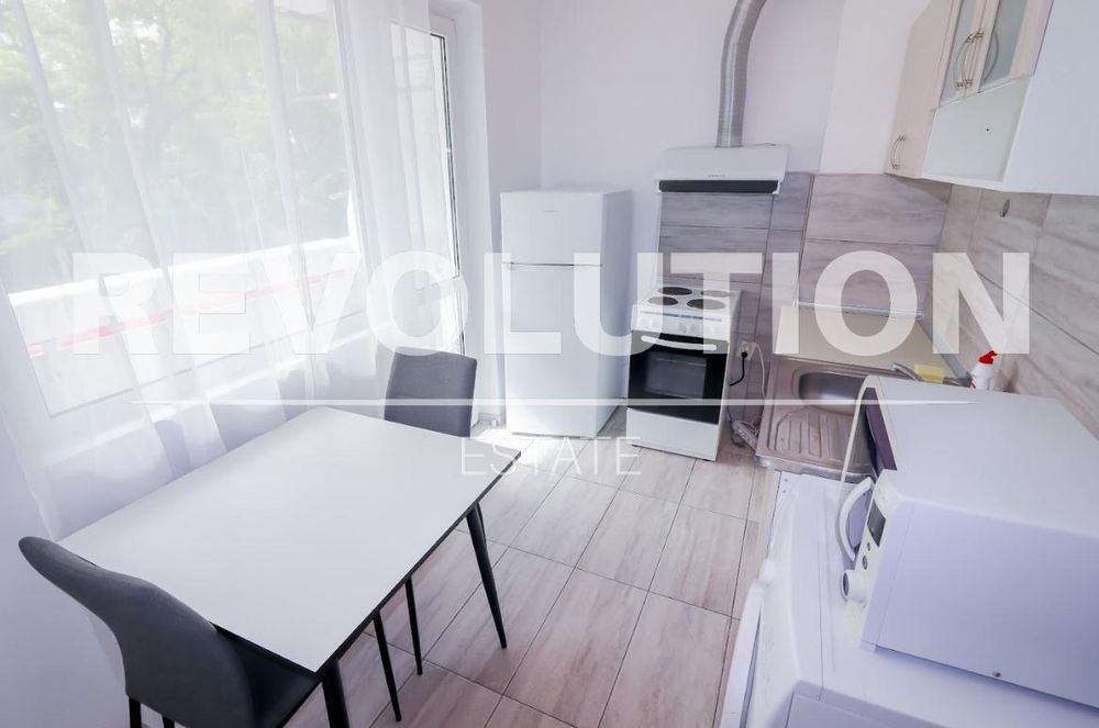 Дава се под наем Двустаен апартамент в Варна, ВИНС - 45 кв.м за 450 € - Снимка #4