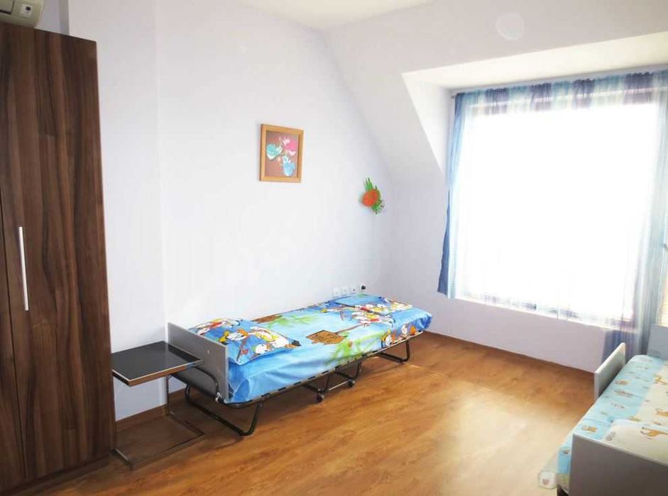 Просторен, Четиристаен апартамент, под наем, Константин и Елена