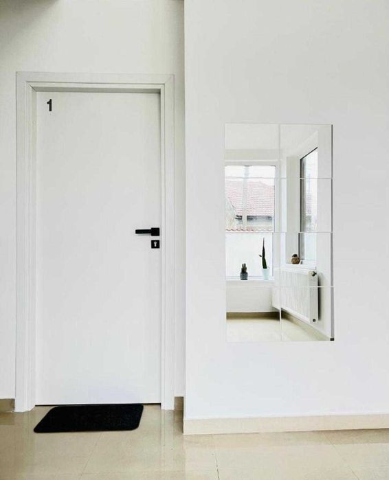 Garsoniera -la casa- zona centrala