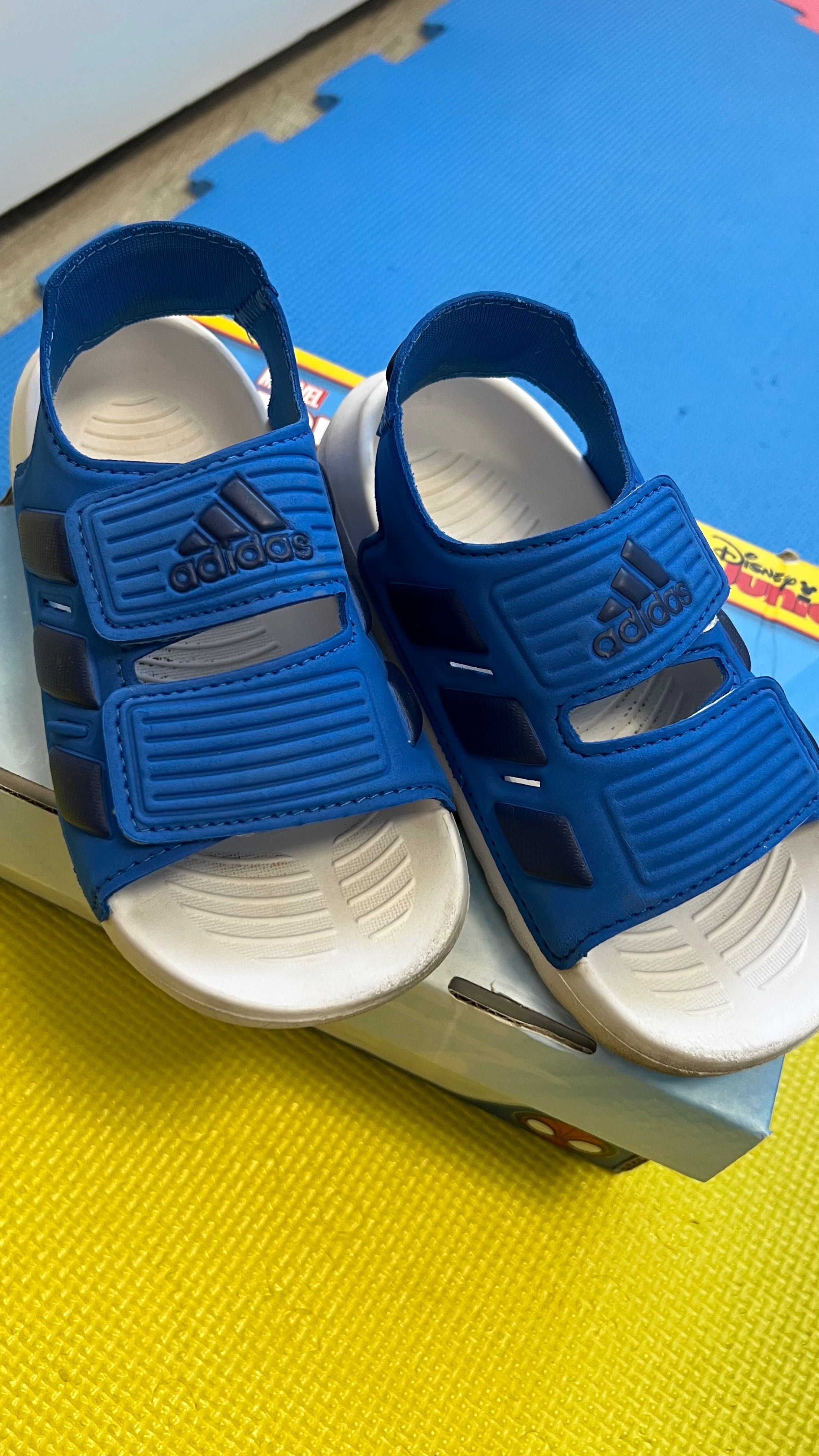Детски сандали Adidas - размер 27