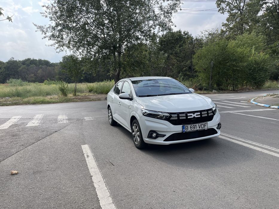 Vand Dacia logan avariat 1.0 eco