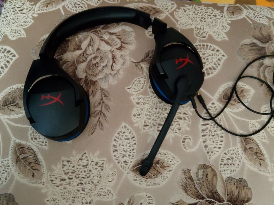 Продам наушники Hyper X