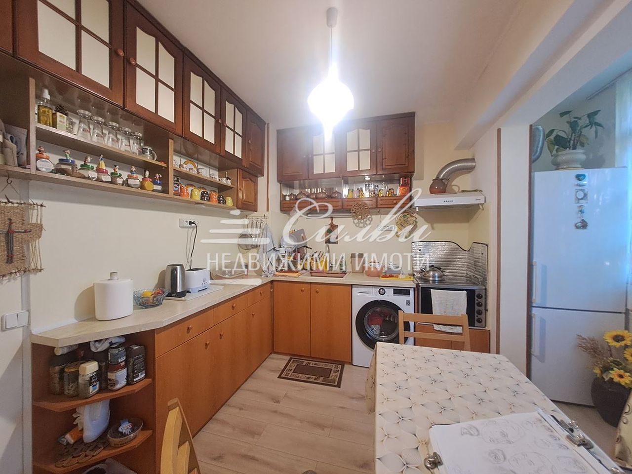 Продава се Тристаен апартамент в Шумен, Добруджански - 76 кв.м за 1974 €/кв.м - Снимка #7